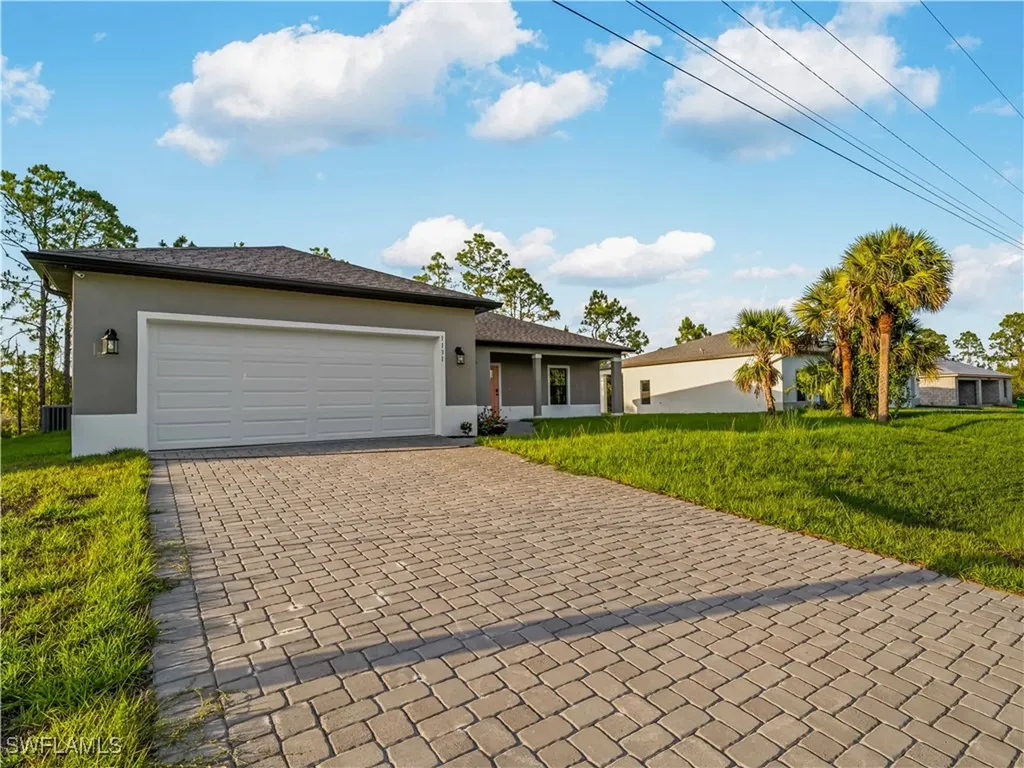 1131 Augusta Street E Lehigh Acres FL 33974