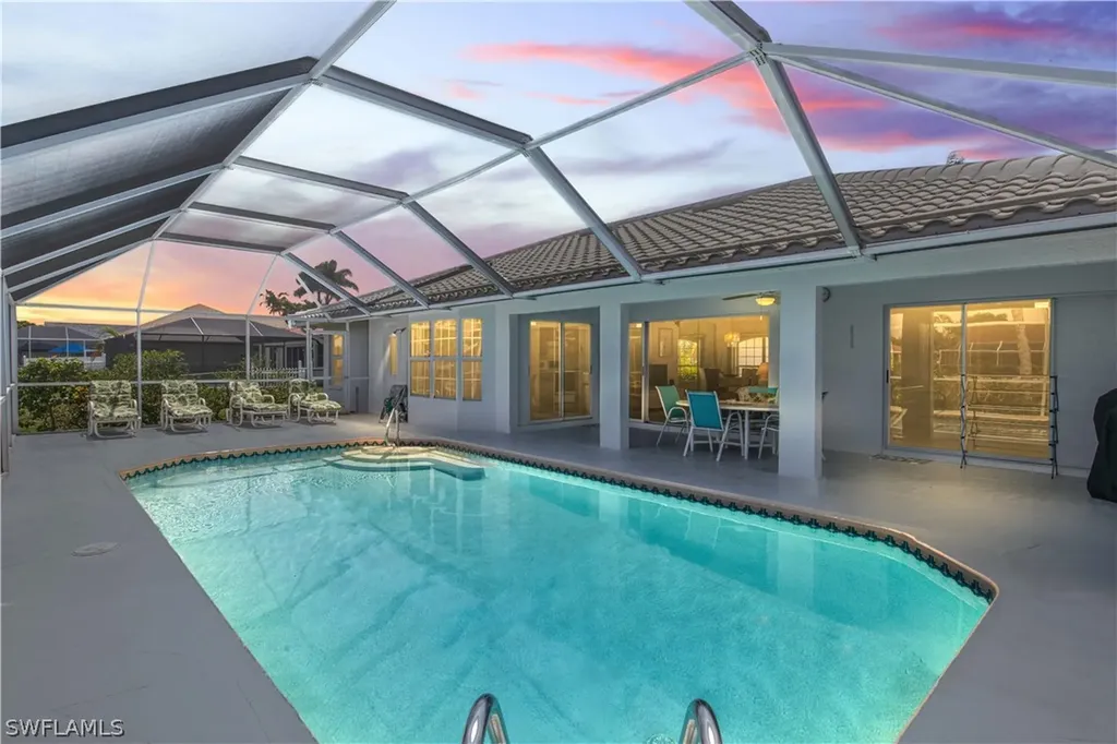 3305 SE 10th Avenue Cape Coral FL 33904