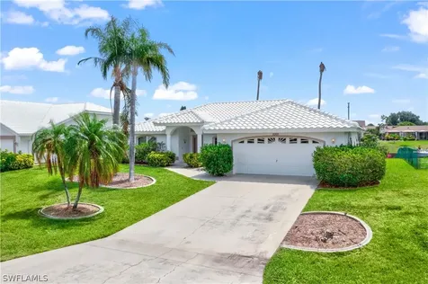 3305 SE 10th Avenue Cape Coral FL 33904