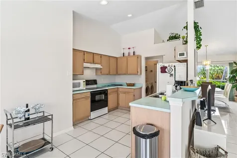 3305 SE 10th Avenue Cape Coral FL 33904