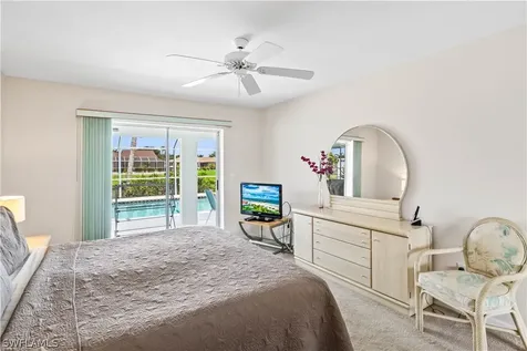 3305 SE 10th Avenue Cape Coral FL 33904