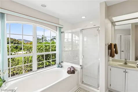 3305 SE 10th Avenue Cape Coral FL 33904