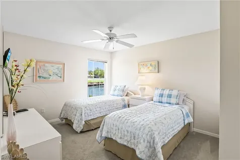 3305 SE 10th Avenue Cape Coral FL 33904