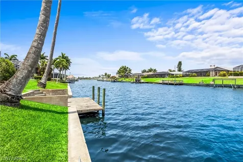 3305 SE 10th Avenue Cape Coral FL 33904