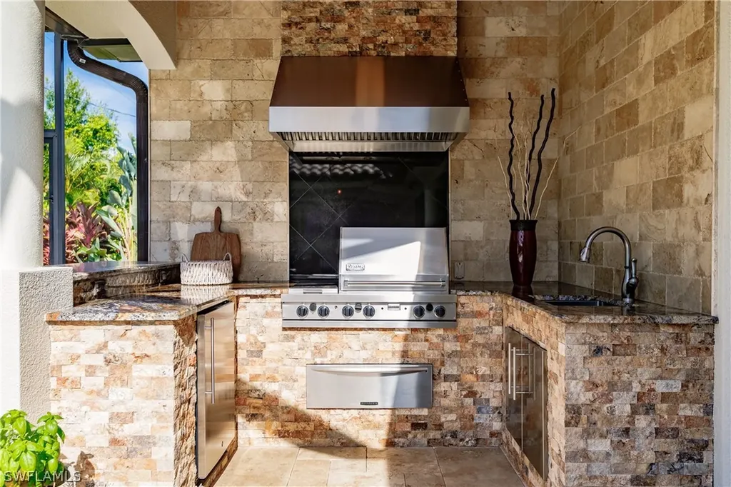 3675 Cartwright Court Bonita Springs FL 34134
