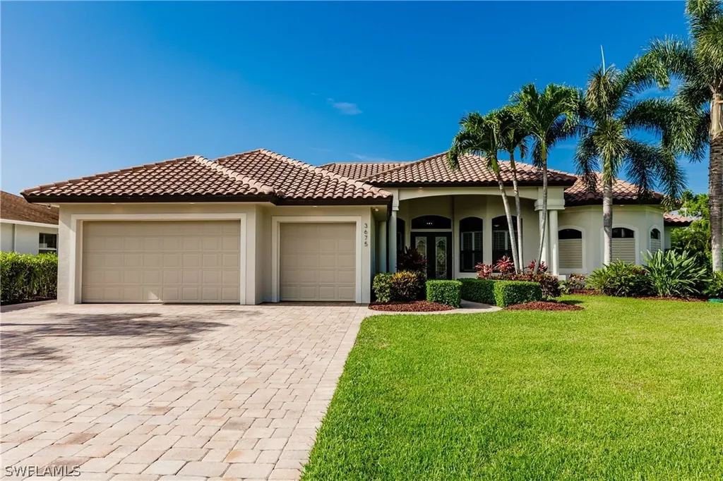3675 Cartwright Court Bonita Springs FL 34134