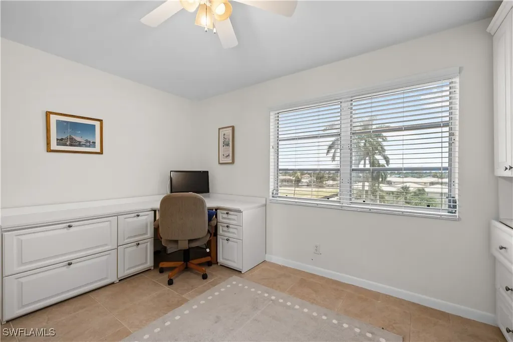 2011 Gulf Shore Boulevard N Naples FL 34102