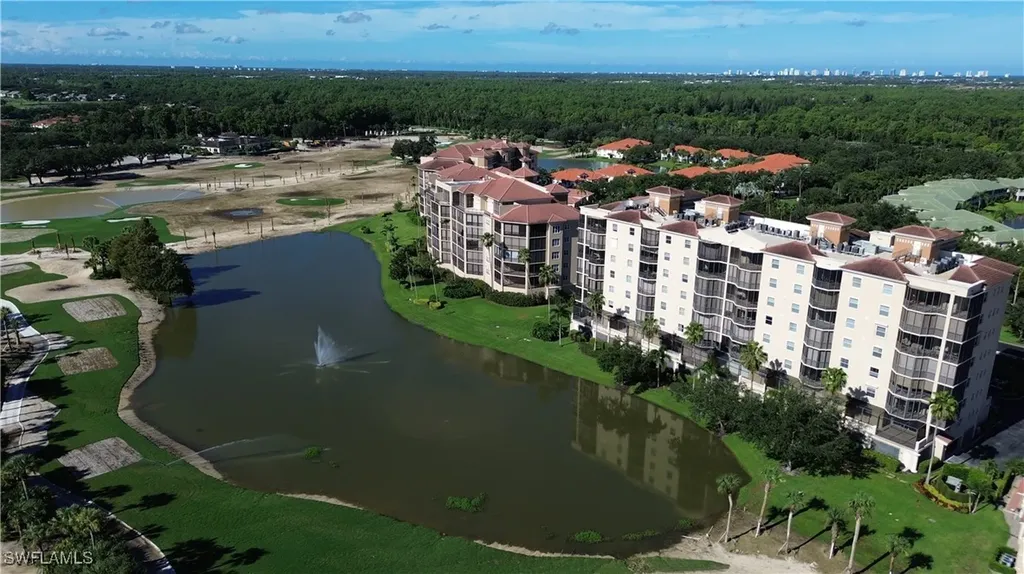 Naples FL, 580 El Camino Real, Unit 3503