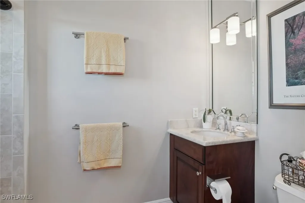 580 El Camino Real Naples FL 34119
