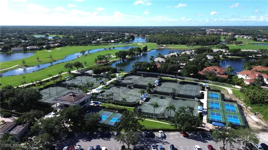 580 El Camino Real Naples FL 34119
