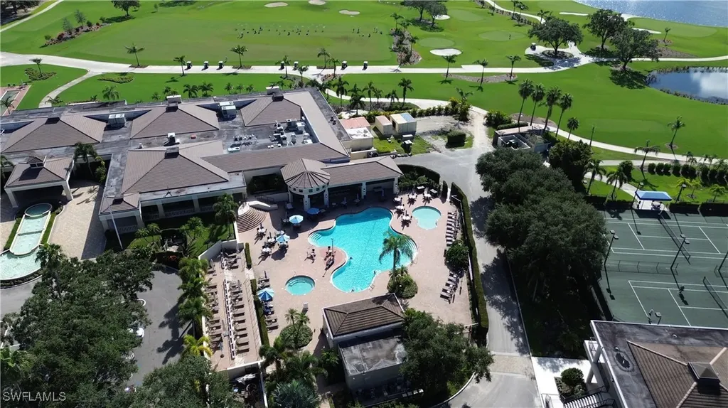 580 El Camino Real Naples FL 34119