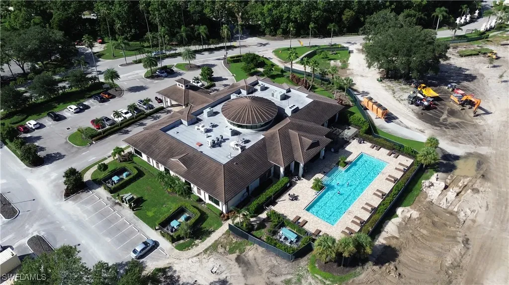 580 El Camino Real Naples FL 34119