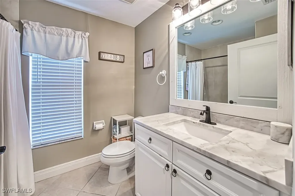 10070 Lake Cove Drive Fort Myers FL 33908