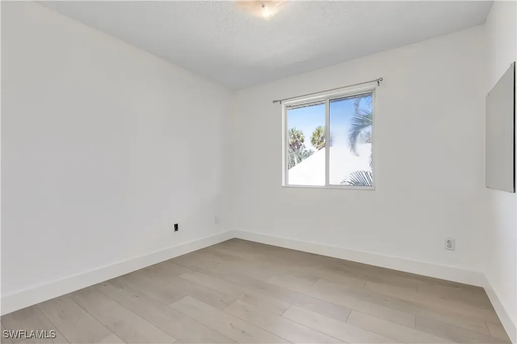 942 Prescott Street Fort Myers Beach FL 33931