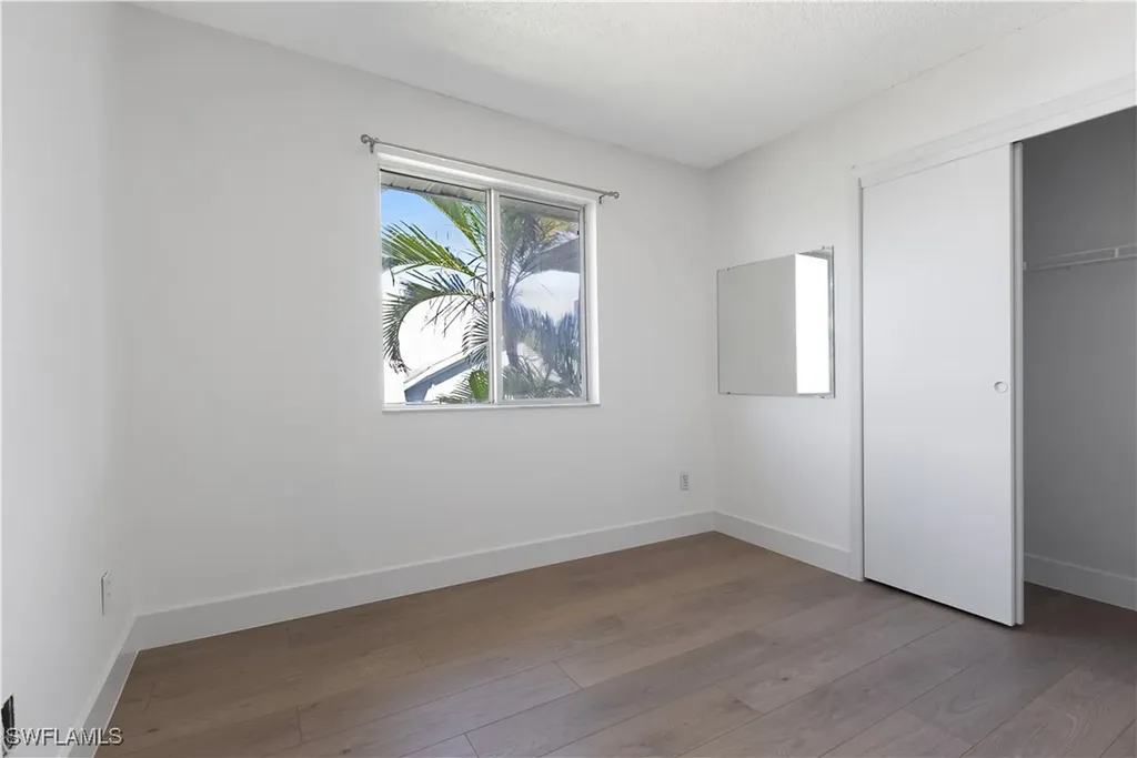 942 Prescott Street Fort Myers Beach FL 33931