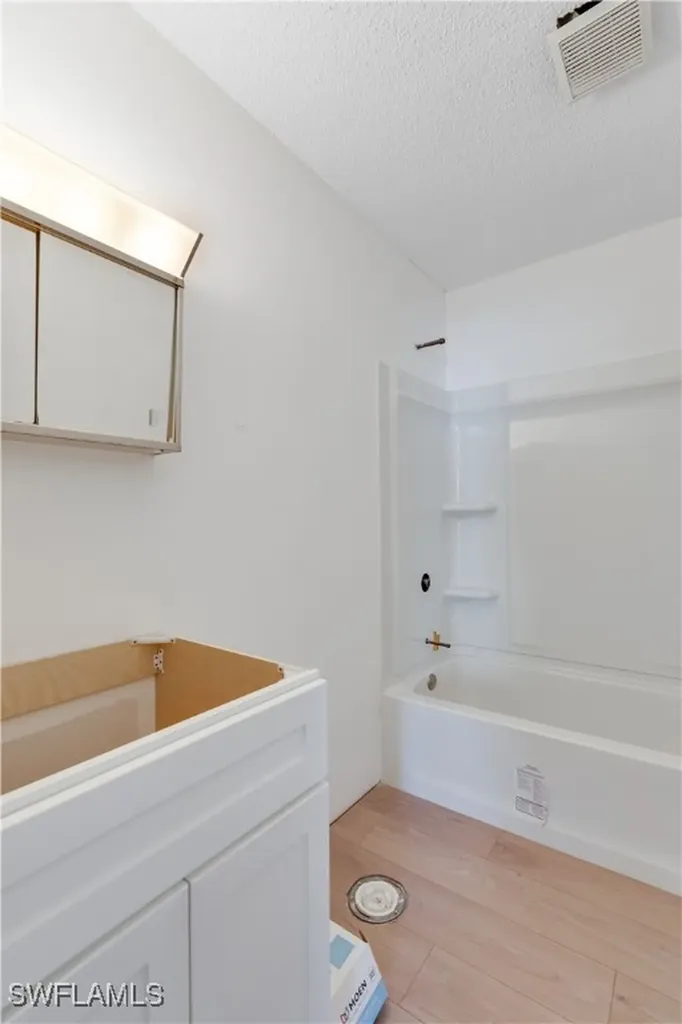 942 Prescott Street Fort Myers Beach FL 33931