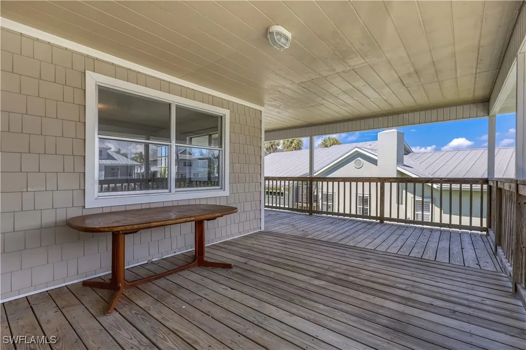 942 Prescott Street Fort Myers Beach FL 33931