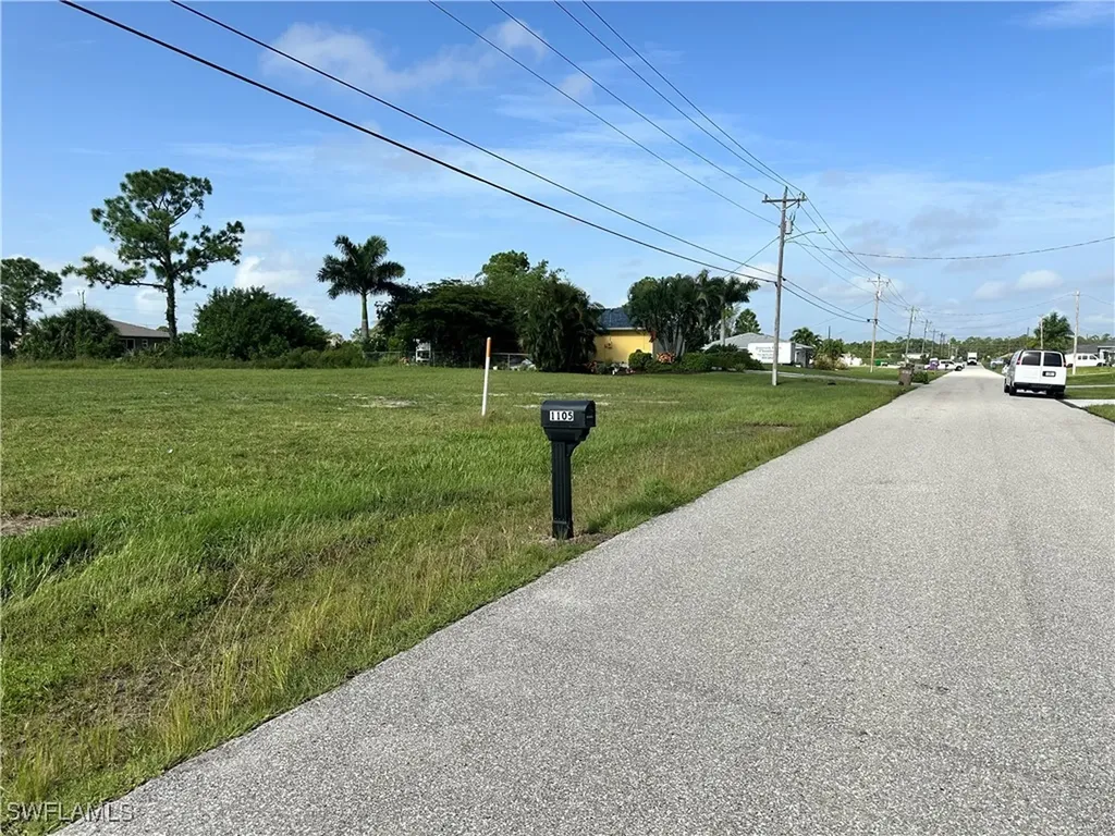 1104 NE 32nd Lane Cape Coral FL 33909