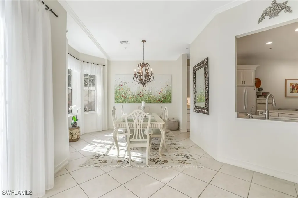 238 5th Street S Naples FL 34102