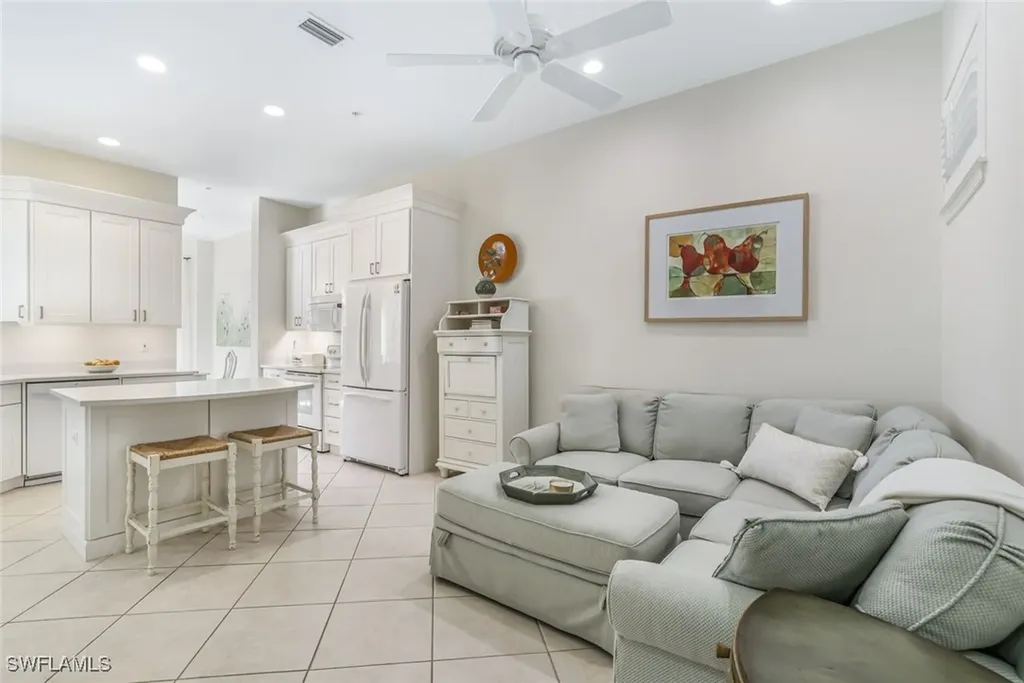 238 5th Street S Naples FL 34102