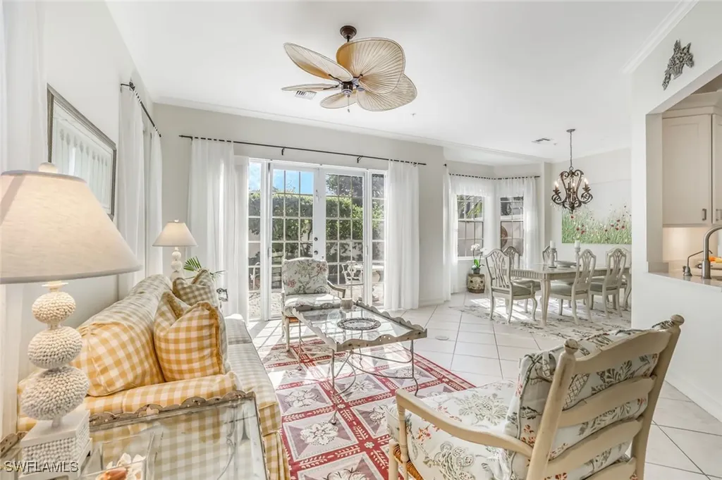 238 5th Street S Naples FL 34102