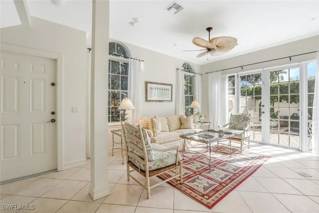 238 5th Street S Naples FL 34102