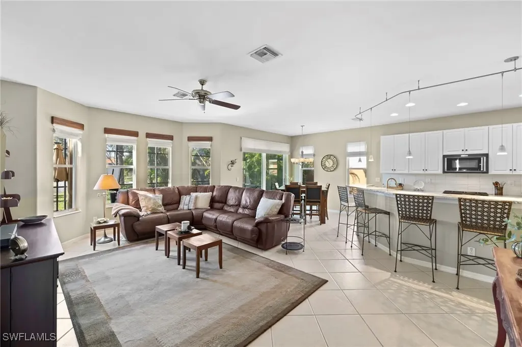 20010 Eagle Glen Way Estero FL 33928