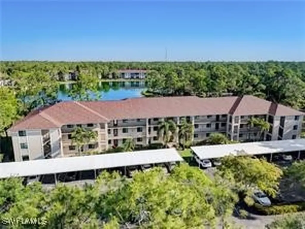 5724 Deauville Circle Naples FL 34112