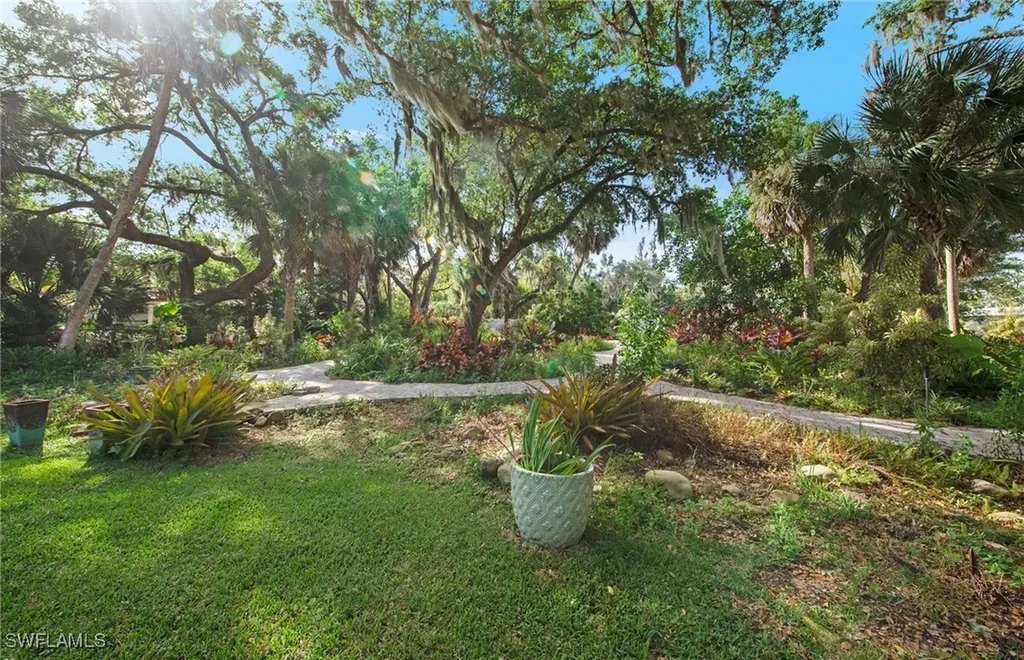 13782 River Forest Drive Fort Myers FL 33905