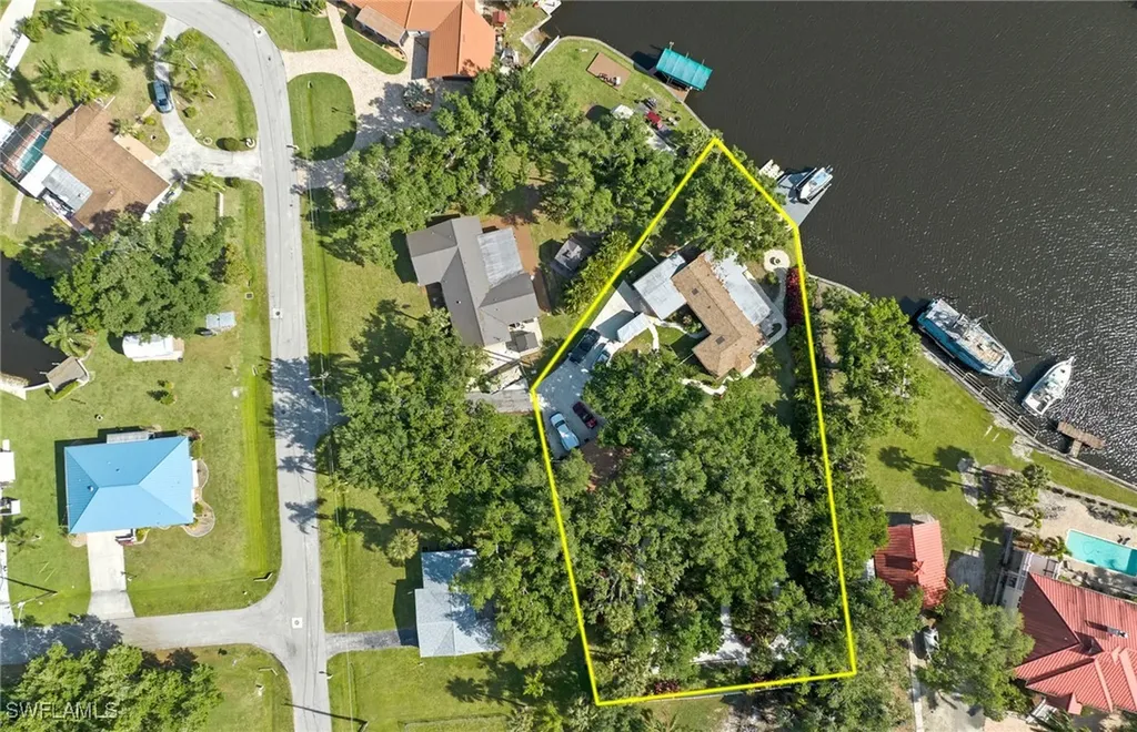 13782 River Forest Drive Fort Myers FL 33905