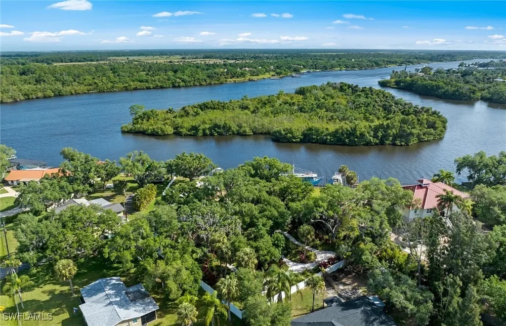 13782 River Forest Drive Fort Myers FL 33905