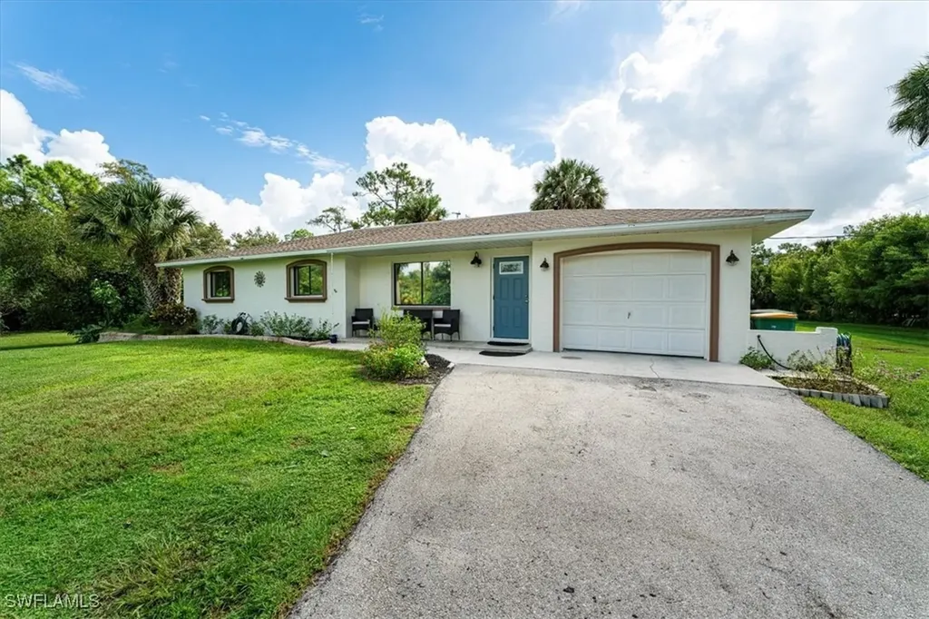 710 7th Street NW Naples FL 34120