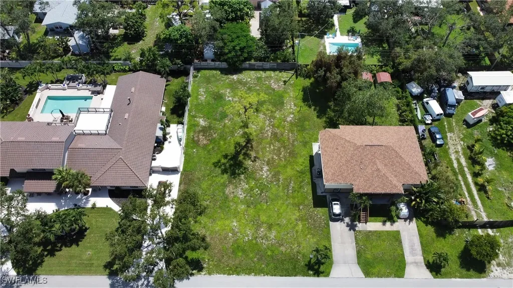 9090 Carolina Street Bonita Springs FL 34135