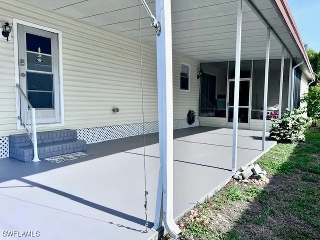 14591 Paul Revere Loop North Fort Myers FL 33917