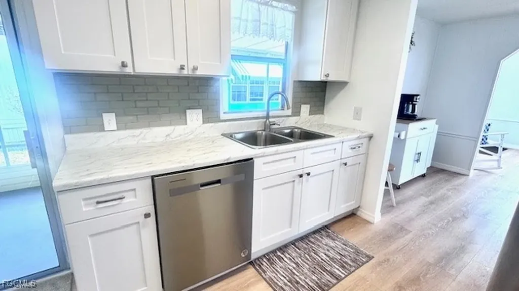 14591 Paul Revere Loop North Fort Myers FL 33917