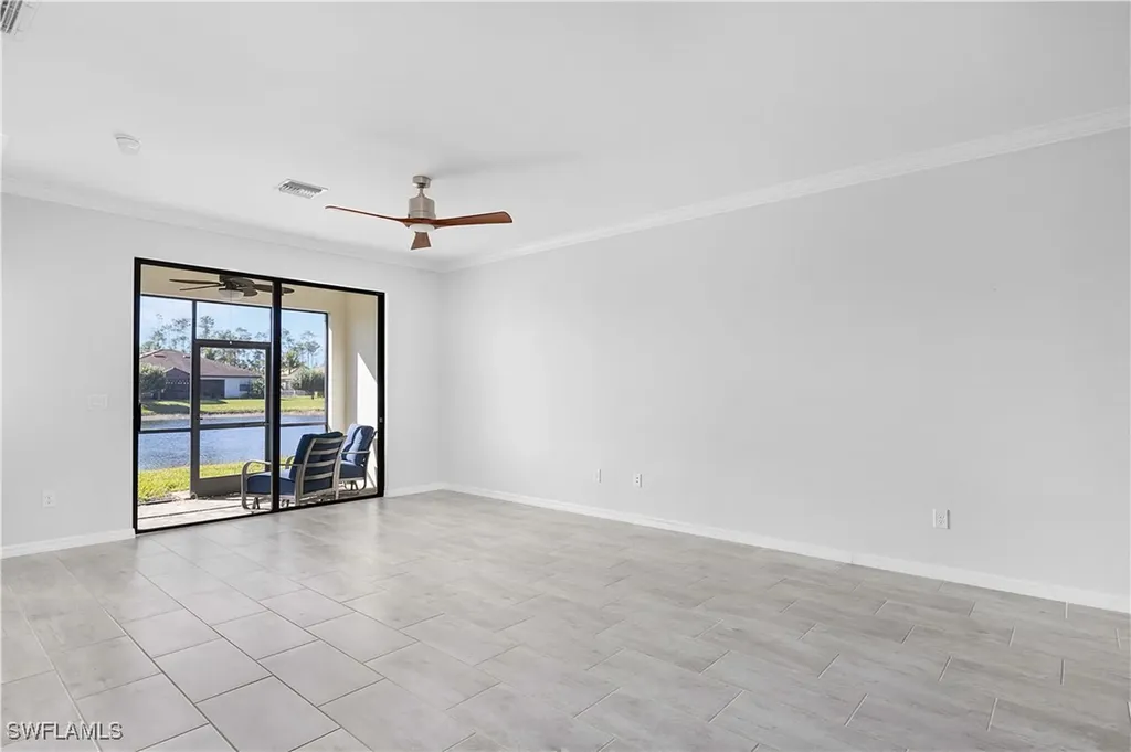 9143 Woodhurst Drive Naples FL 34120