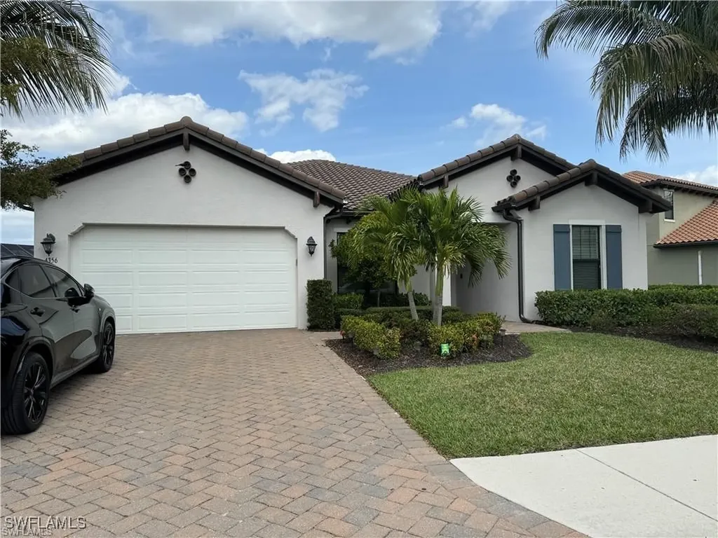 4356 Raffia Palm Circle Naples FL 34119