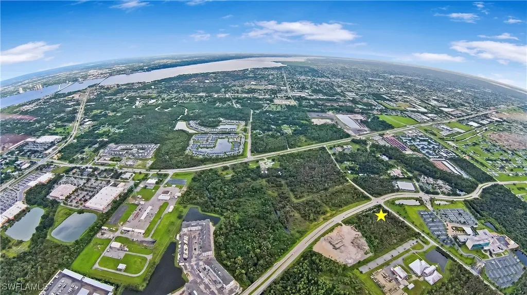 2501 Diplomat Parkway E Cape Coral FL 33909