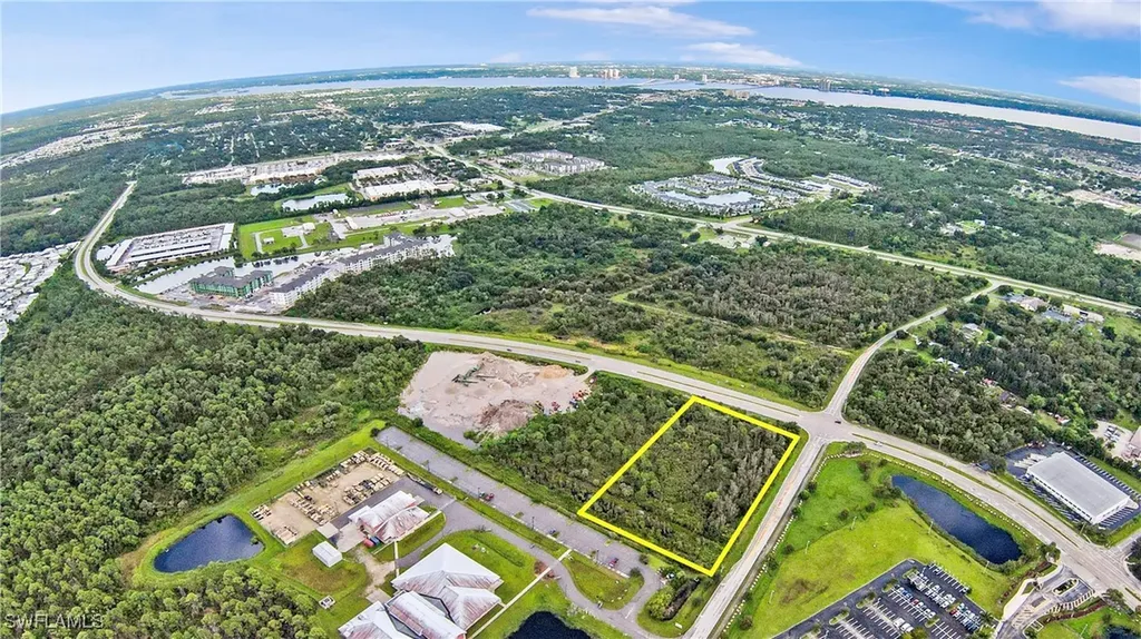 2501 Diplomat Parkway E Cape Coral FL 33909