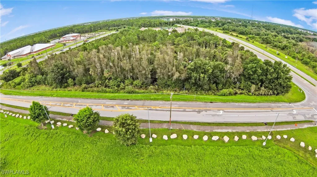 2501 Diplomat Parkway E Cape Coral FL 33909