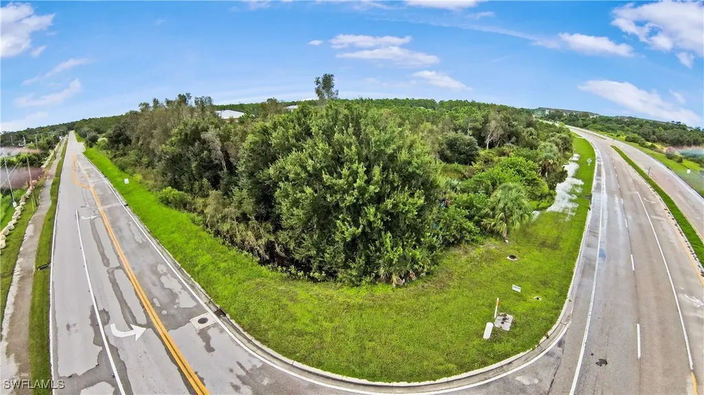 2501 Diplomat Parkway E Cape Coral FL 33909