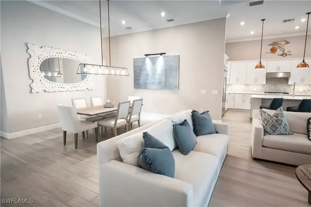 19093 Aqua Shore Drive Fort Myers FL 33913