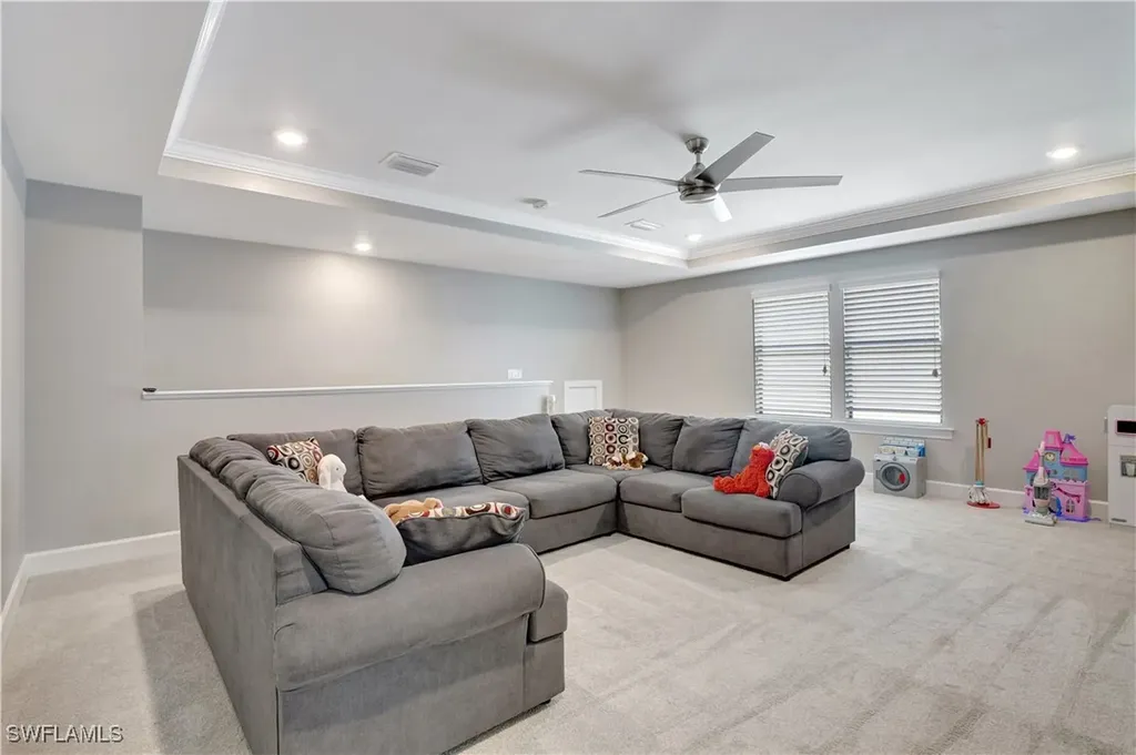 9101 Holden Drive Fort Myers FL 33967