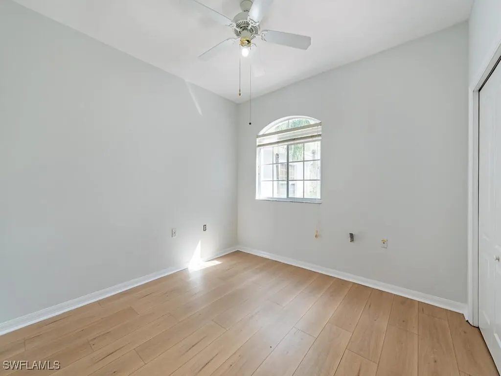 1981 Crestview Way Naples FL 34119