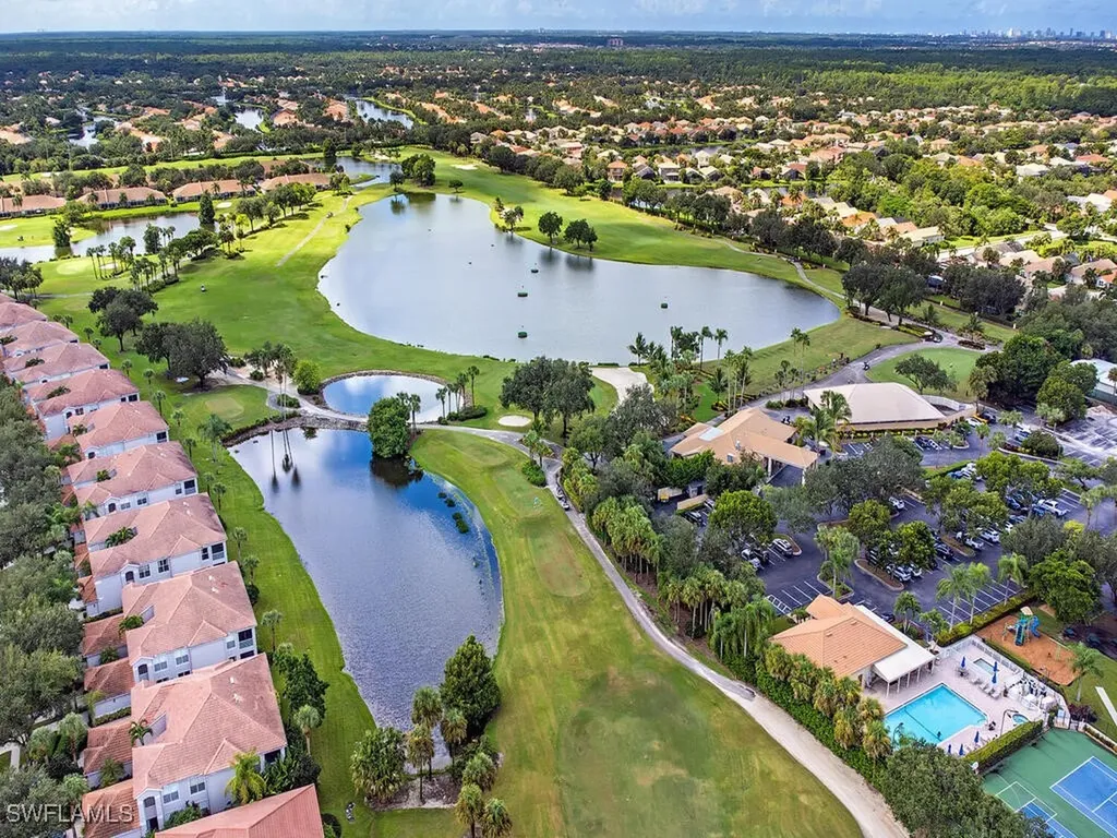 1981 Crestview Way Naples FL 34119