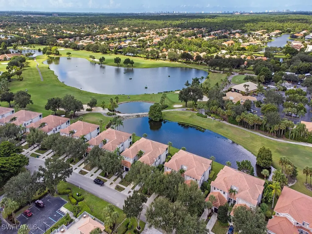 1981 Crestview Way Naples FL 34119