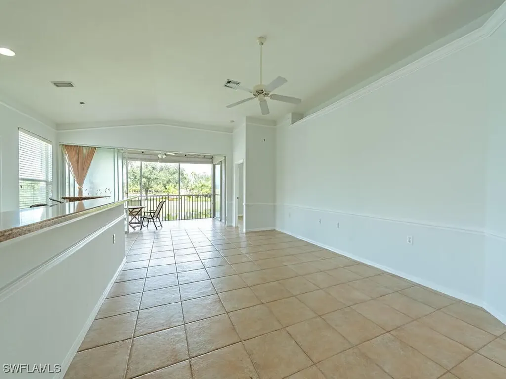 1981 Crestview Way Naples FL 34119