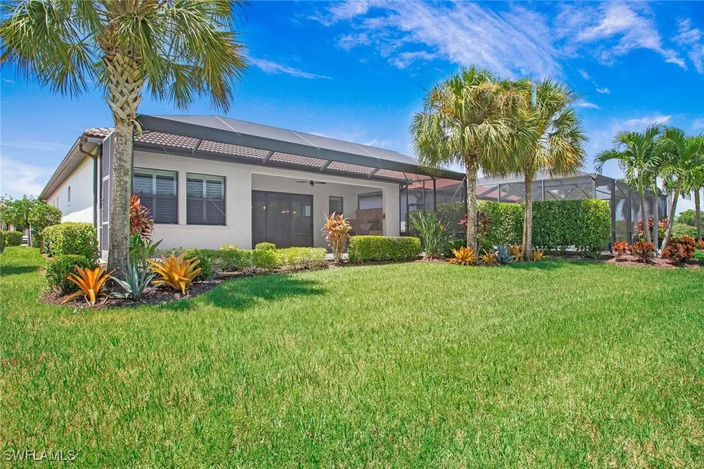 1390 Petone Court Naples FL 34113