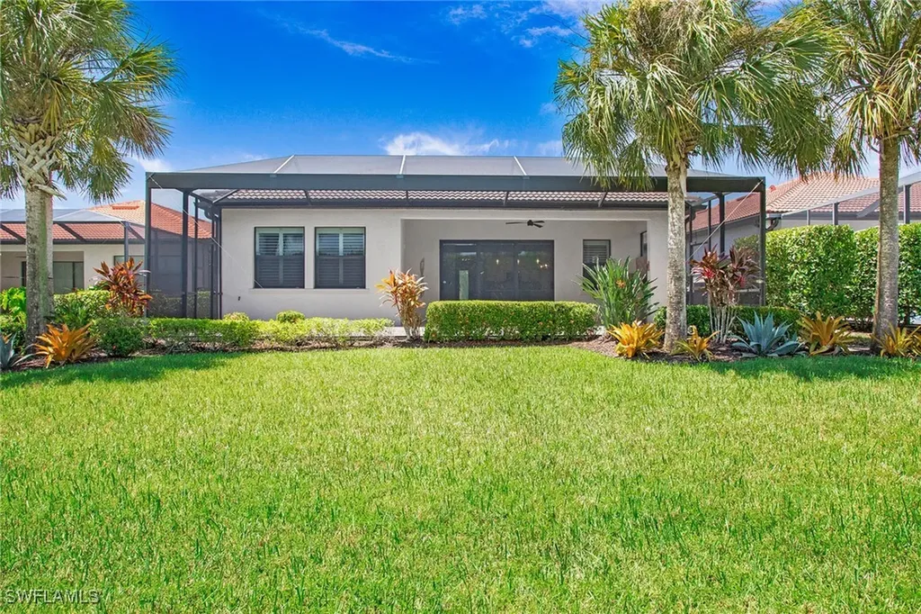 1390 Petone Court Naples FL 34113