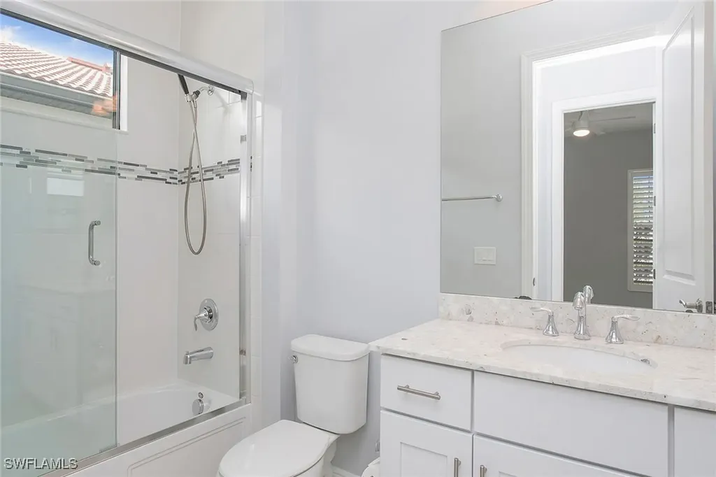 1390 Petone Court Naples FL 34113